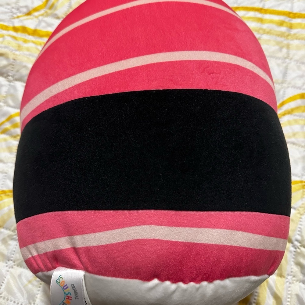 Squishmallows tuna plush gentle used - Picture 2 of 3